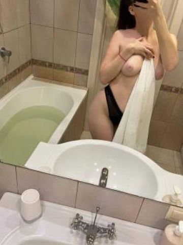 Николь